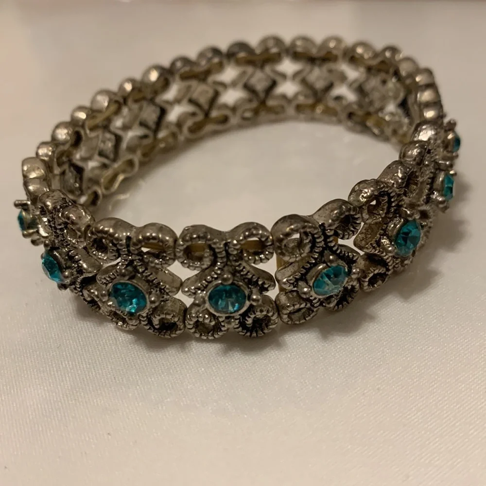 Bracelet - Picture 2 of 3